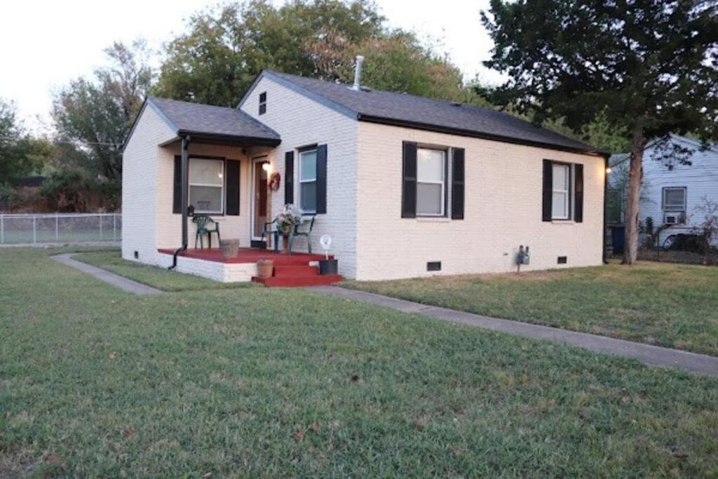 Charming 2 Bedroom Retreat Minutes From Downtown Tulsa Exteriér fotografie